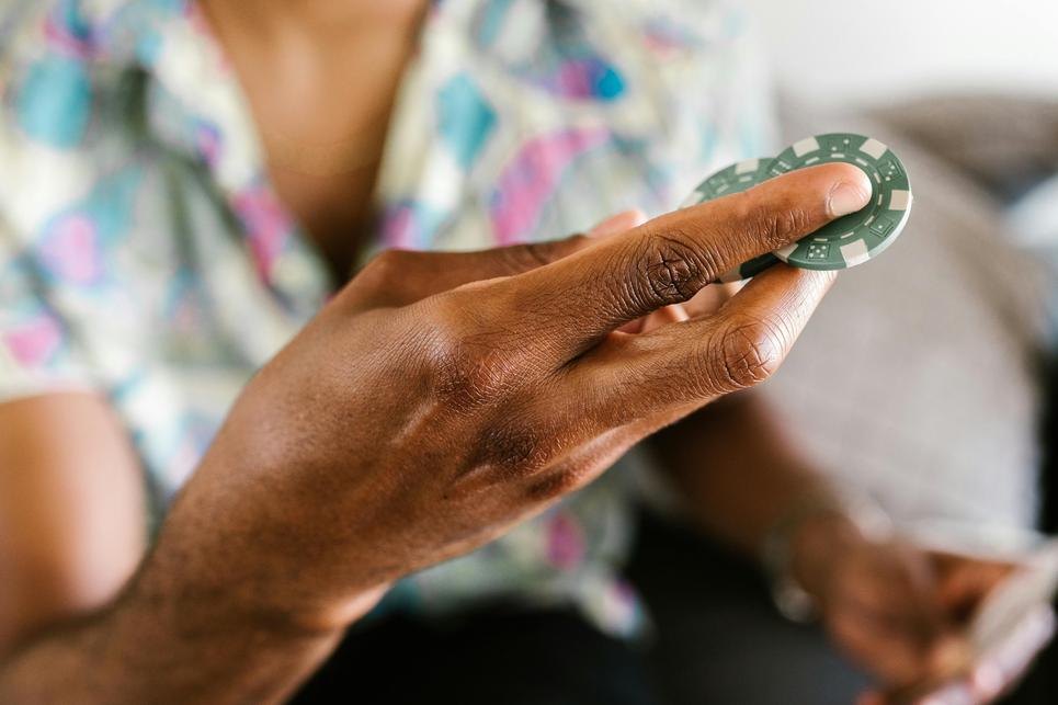 izzi Casino Casino: Vollständige Expertenbewertung für deutsche Spieler